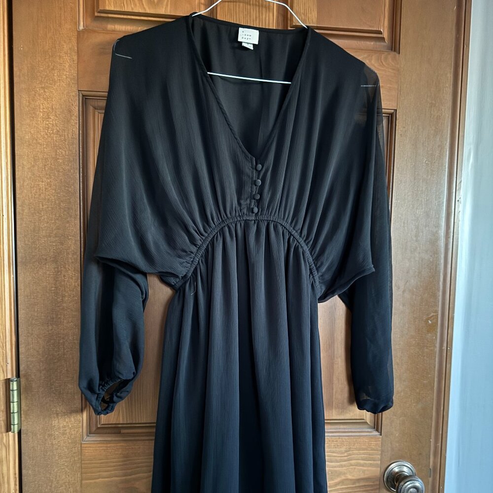 Womens LBD size small